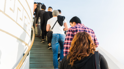 Do British people really like to queue?